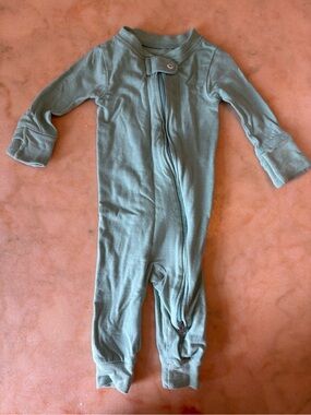 Burt’s Bees Baby Soft Teal Green Zip-Front Baby Footie One-Piece